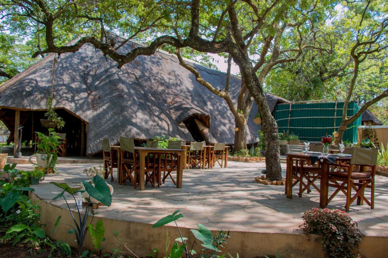 Pioneer Camp Lusaka Exterior foto