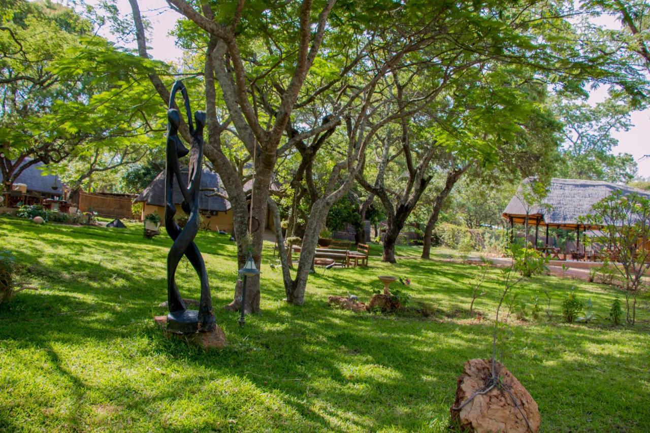 Pioneer Camp Lusaka Exterior foto